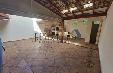 Imagem 16: Casa Sobrado em Jundiaí. Churrasqueira, Varanda, Guarda roupae177m²...