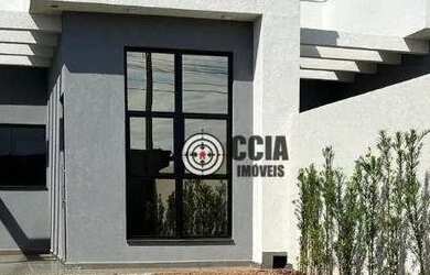 Imagem: A casa possui 2 Dormitórios, 2 Banheiros, 2 Vagas na garagem