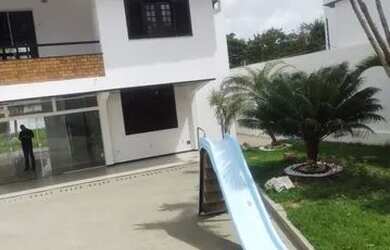 Imagem 4: CASA NO OLHO D x27 ÁGUA. Piscina, 400m² de Área, 4 Vagas na garageme4...