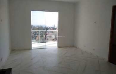 Imagem: A casa possui 2 Dormitórios, 1 Banheiro, 1 Vaga na garagem