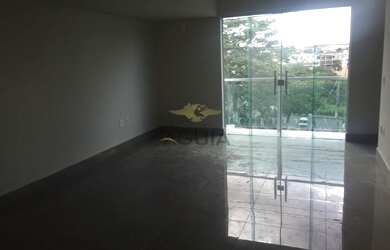 Imagem: A casa possui 3 Dormitórios, 3 Banheiros, 3 Vagas na garagem