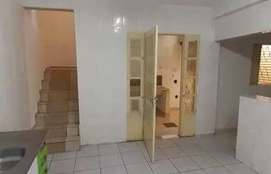 Imagem 4: Vou alugar esta casa na 801 do recanto das emas depois dia 28 ,1400 reais