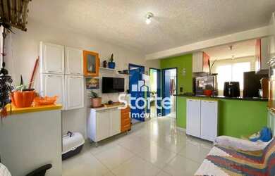 Imagem: O apartamento possui 2 Dormitórios, 1 Banheiro, 1 Vaga na garagem