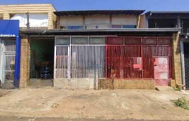 Imagem: O depósito possui 240m² de Área e está localizado em Antares