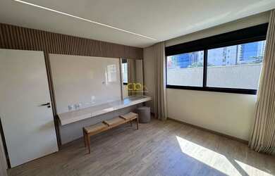 Imagem 13: Área privativa, 4 quartos, 4 suites, 4 vagas