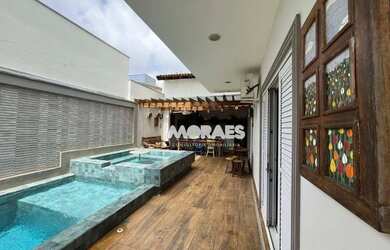 Imagem: A casa em condomínio possui 4 Dormitórios, 5 Banheiros, 5