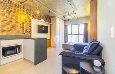 Imagem: O apartamento possui 1 Dormitório, 1 Banheiro, 1 Vaga na garagem