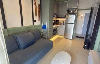 Imagem: O apartamento possui 1 Dormitório, 1 Banheiro, 1 Vaga na garagem