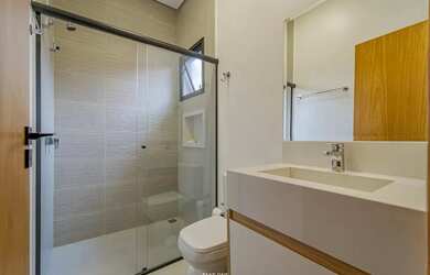 Imagem 16: Casa no condomínio Villa Romana para venda com 3 quartos, sendo 3 suítes...