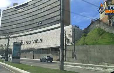 Imagem 2: Sala comercial para Venda no Centro Médico do Vale, Canela, Salvador,...