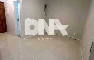 Imagem: A kitnet possui 1 Dormitório, 1 Banheiro, 40m² de Área e