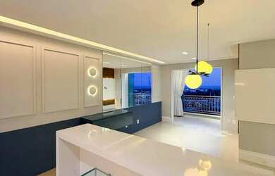 Imagem: O apartamento possui 3 Dormitórios, 2 Banheiros, 2 Vagas na