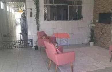 Imagem: A casa possui 3 Dormitórios, 3 Banheiros, 127m² de Área