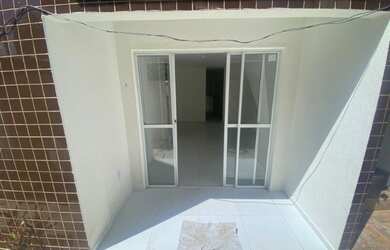 Imagem: A casa em condomínio possui 2 Dormitórios, 2 Banheiros, 1