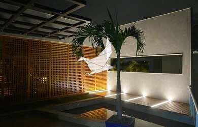 Imagem: A casa em condomínio possui 5 Dormitórios, 5 Banheiros, 3