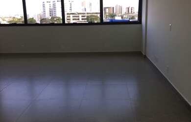 Imagem: O depósito possui 1 Vaga na garagem, 46m² de Área e está