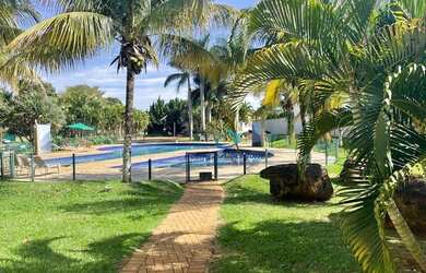 Imagem 2: Terreno com pequena entrada e saldo financiado Cond Villagio do Engenho Entrada R$ 57.900