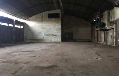 Imagem 2: Galpao 2.500 m2 na Rua São Lourenço - Niterói - RJ