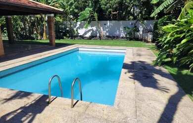 Imagem 10: Casa de Alto Padrão no Condomínio Santa Helena, Barra da Tijuca para...