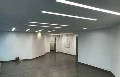 Imagem: O depósito possui 120m² de Área e está localizado em Centro