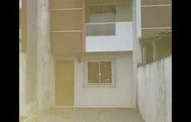 Imagem: A casa possui 2 Dormitórios, 2 Banheiros, Imóvel mobiliado