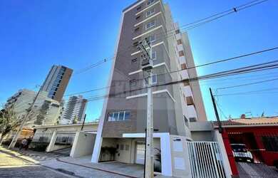 Imagem: O apartamento possui 2 Dormitórios, 1 Banheiro, 2 Vagas na