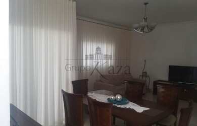 Imagem 3: Casa - Villa Branca. Área de serviço, 174m² de Área, 3 Vagas na garageme3...