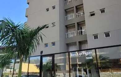 Imagem: O apartamento possui 2 Dormitórios, 2 Banheiros, 2 Vagas na