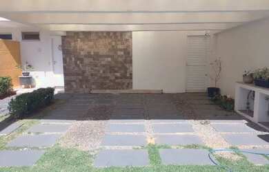 Imagem: ALPHAVILLE - Alugo Excelente Residência Mobiliada