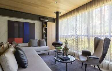 Imagem: O apartamento possui 4 Dormitórios, 5 Banheiros, 2 Vagas na