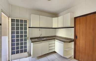 Imagem 7: Casa para venda com 3 quartos no bairro Alto das Flores - Betim - MG