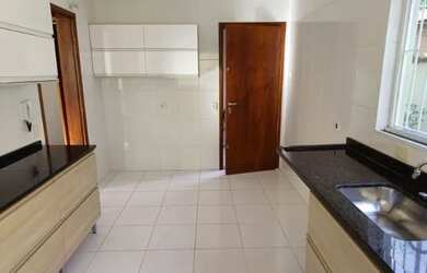 Imagem 7: Linda Casa no Bairro nobre de Pinheiros em Atibaia - 3 dorm./ 2 vagas