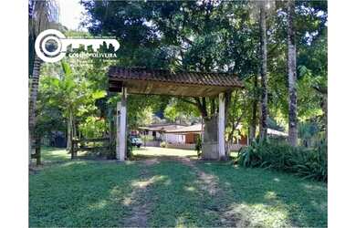 Imagem: Sítio à venda em Sete Barras SP