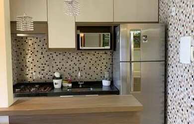 Imagem: O apartamento possui 2 Dormitórios, 1 Banheiro, 1 Vaga na garagem