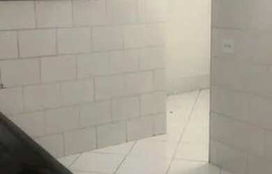 Imagem 4: Alugo casa. Varanda, 3 Vagas na garageme4 Dormitórios