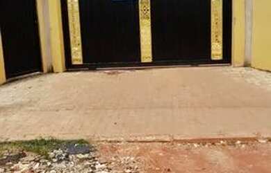 Imagem: A casa em condomínio possui 3 Dormitórios, 2 Banheiros, 4