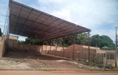 Imagem: A casa possui 360m² de Área e está localizado em Santarenzinho