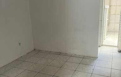 Imagem 4: Aluga-se está casa. 1 Banheiroe1 Dormitório