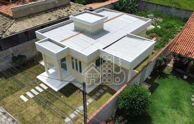 Imagem: A casa em condomínio possui 2 Dormitórios, 2 Banheiros, 3