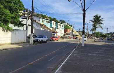 Imagem: O terreno possui 10.000m² de Área e está localizado em Malhado