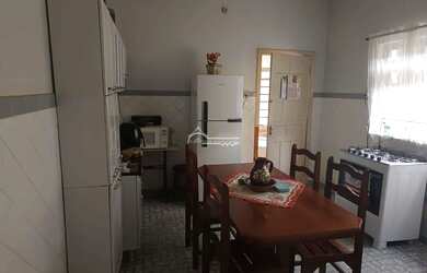 Imagem: WM) CASA NA REGIAL CENTRAL DE JACAREI SP PROXIMO AO HOSPITAL