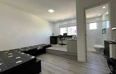 Imagem: O apartamento possui 3 Dormitórios, 4 Banheiros, 2 Vagas na