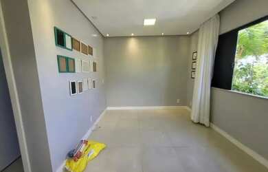 Imagem: A casa possui 2 Dormitórios, 2 Banheiros, 1 Vaga na garagem