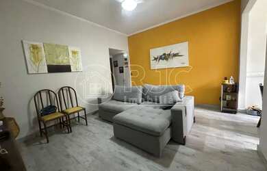 Imagem: O apartamento possui 2 Dormitórios, 1 Banheiro, 70m² de Área