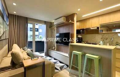 Imagem: O apartamento possui 2 Dormitórios, 1 Banheiro, 1 Vaga na garagem