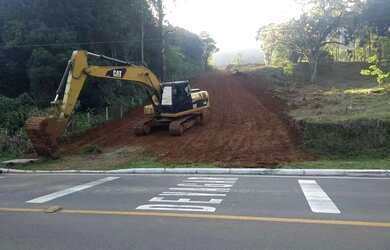 Imagem: O terreno possui 6.500m² de Área e está localizado em Gramado