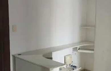 Imagem: O depósito possui 1 Vaga na garagem e 42m² de Área e está