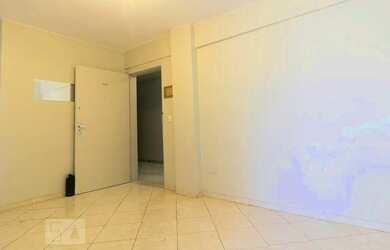 Imagem: O apartamento possui 1 Dormitório, 1 Banheiro e 33m² de Área