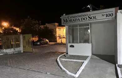 Imagem: O apartamento possui 2 Dormitórios, 1 Banheiro, 48m² de Área