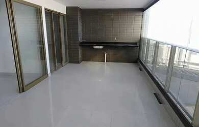 Imagem: O apartamento possui 3 Dormitórios, 4 Banheiros, 2 Vagas na